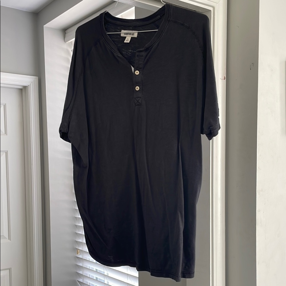 Alternative Men's Black Shirt